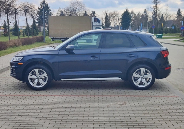 Audi Q5 cena 104890 przebieg: 111916, rok produkcji 2017 z Rzeszów małe 436